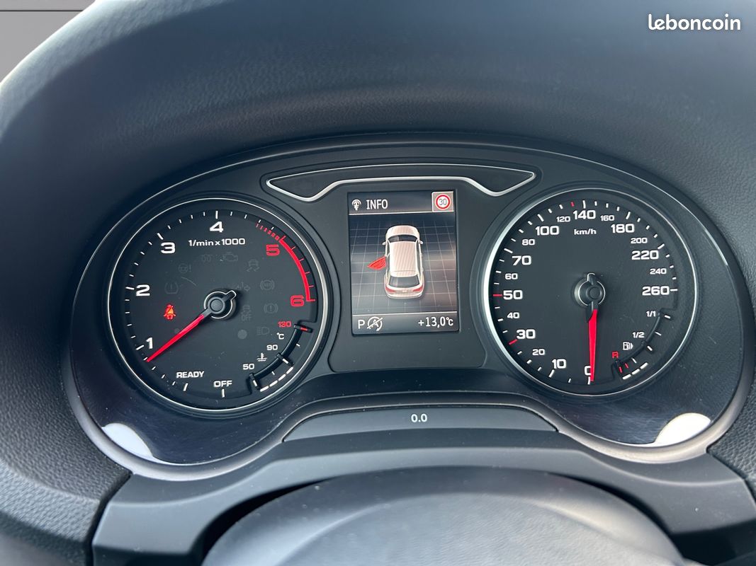 AUDI A3 2.0 TDI 150 S TRONC 7 Jantes 19 Feux Xenon Garantie 12 Mois (image 15)
