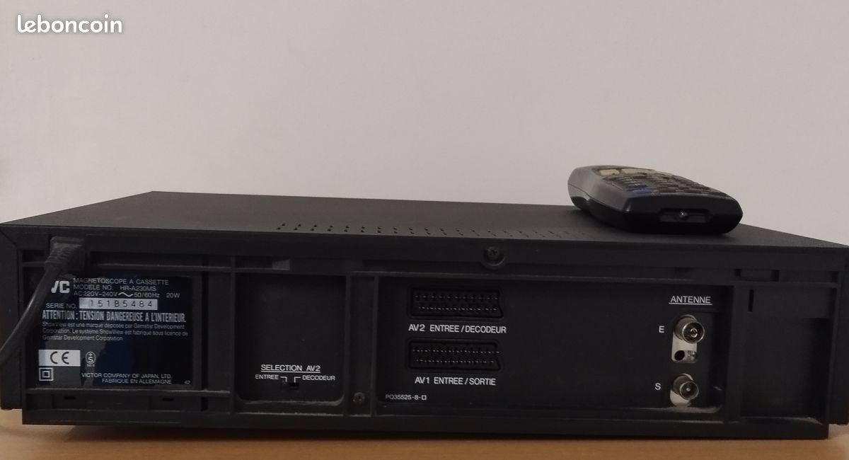 Magnétoscope JVC HR-A230MS – VHS – Occasion Fonctionnel