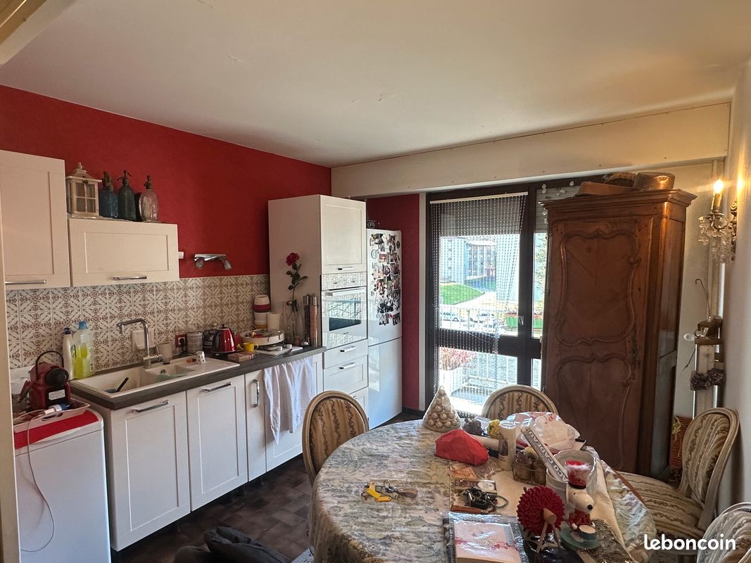 Appartement 3 pièces 69 m² · à La Motte-Servolex · 69 m² · 230 000 €