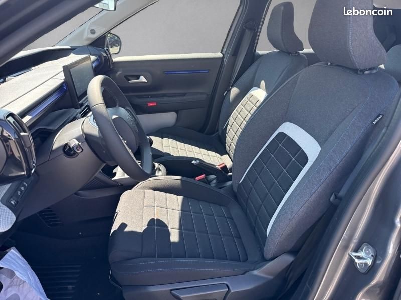 Citroen C3 1.2 Turbo 100ch PLUS (image 9)