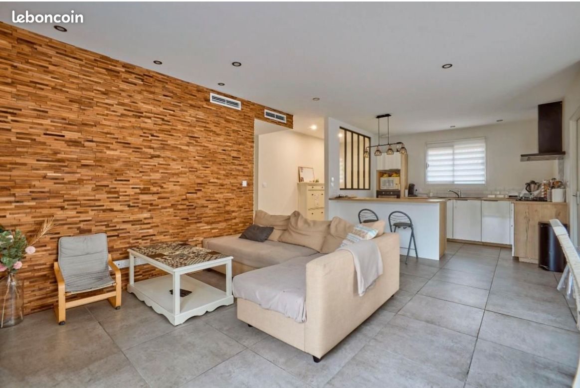 Maison 5 pièces 90 m² · à Saint-Magne · 90 m² · 295 000 €