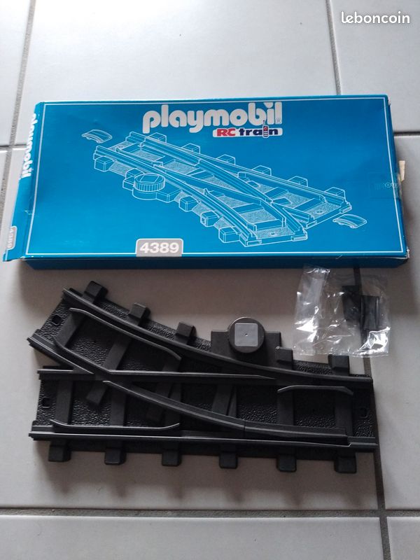 4389 PLAYMOBIL TRAIN RC : Aiguillage embranchement droit (V.2 de 1988..) (image 4)