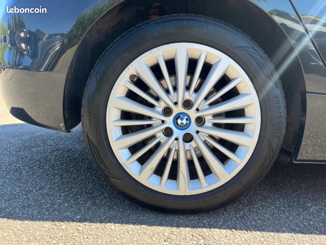 BMW Serie 2 Active Tourer F45 225xe iPerformance 224 ch Luxury A (image 17)