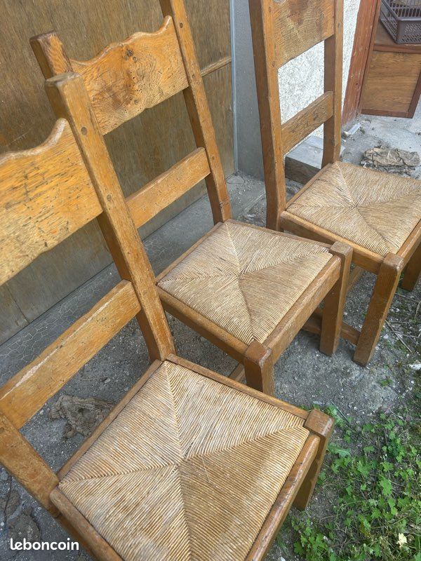 Chaise en bois (image 2)