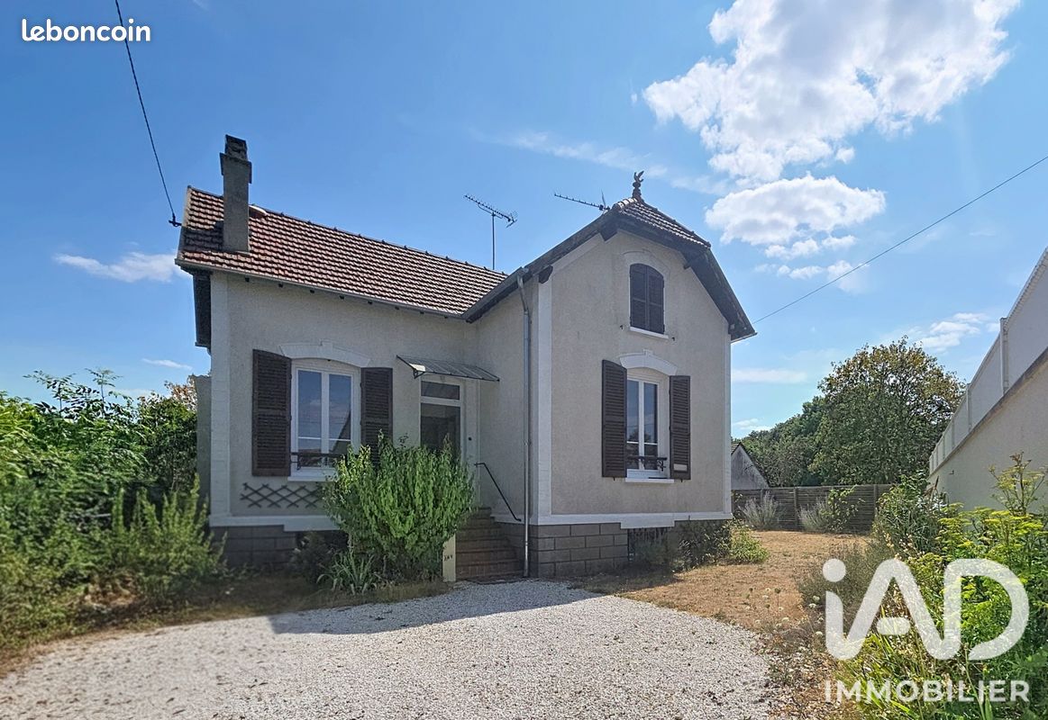 Maison 4 pièces 100 m² · à Ézy-sur-Eure · 100 m² · 229 000 €