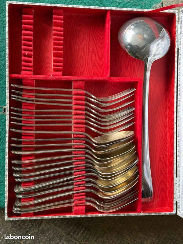 MÉNAGÈRE 24 PIÈCES Couverts de Table François Frionnet Métal Argenté
