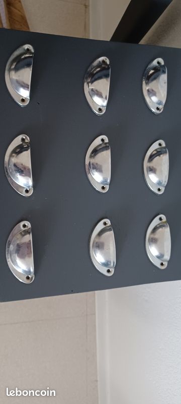 9 boutons de portes ou poignees (image 1)