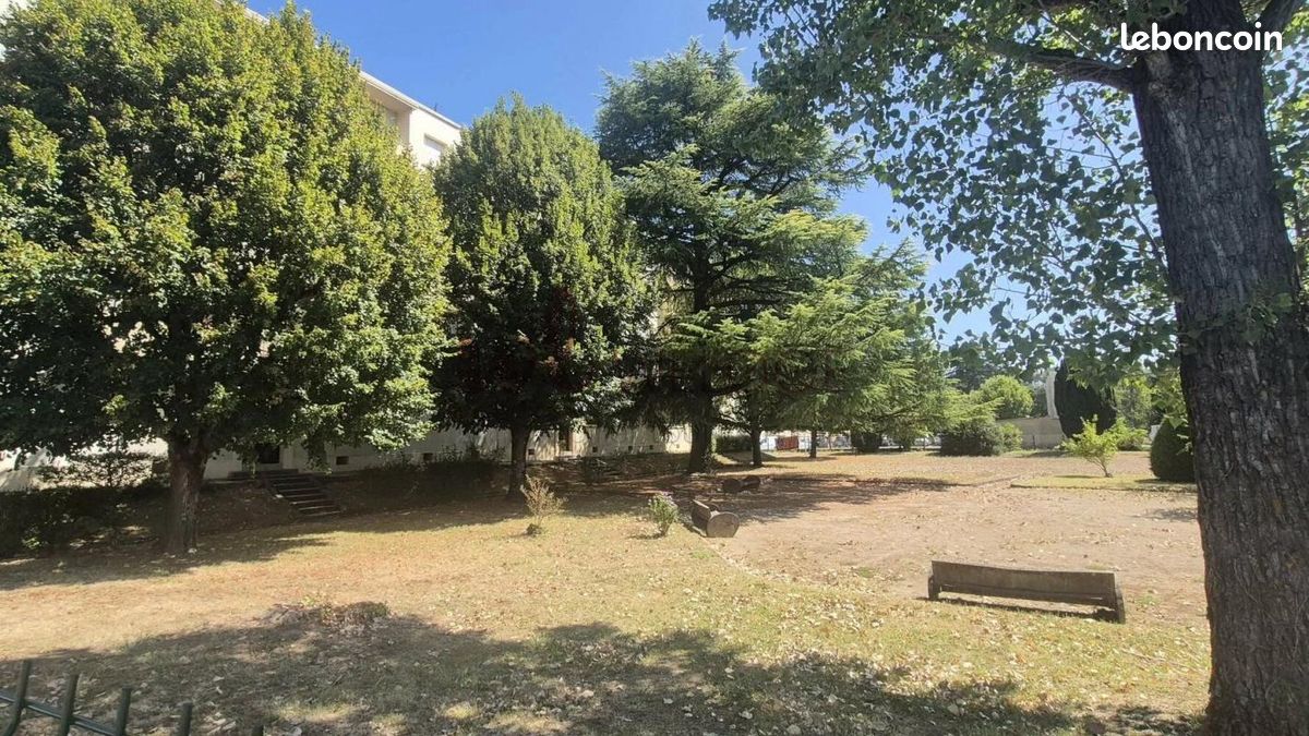 Appartement 3 pièces 51 m² · à Francheville · 51 m² · 890 €