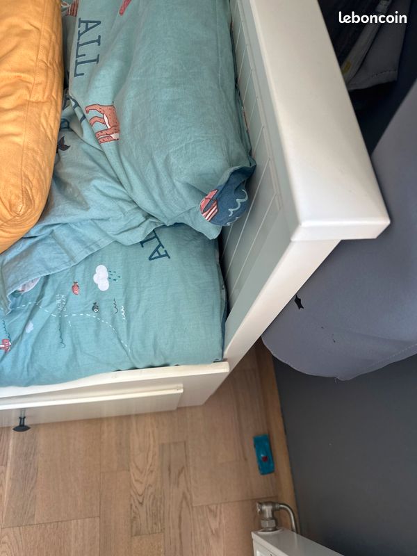 Lit Hemnes IKEA (image 5)