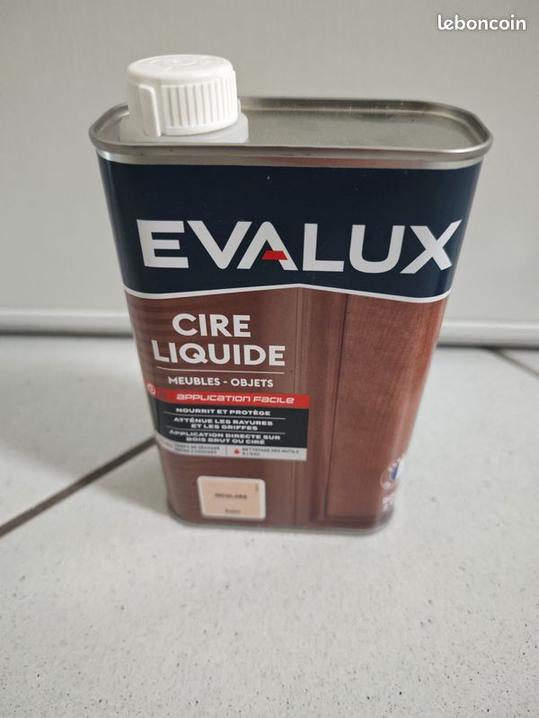 Cire liquide neuve (image 1)