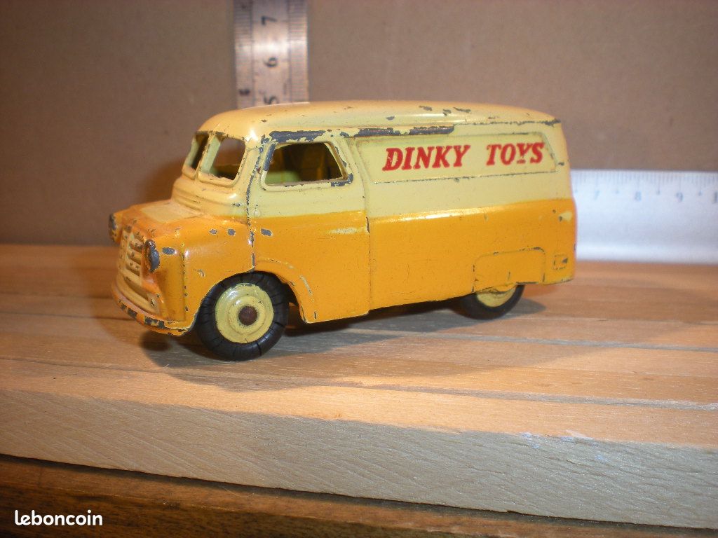 Rar: Bedford Blitz CF gelb AA Service von Dinky Toys in ca. 1:50 OVP