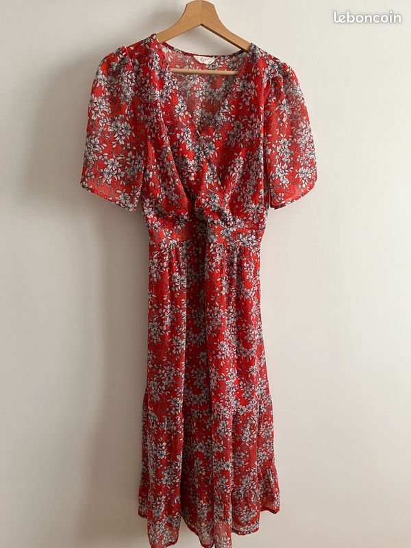Robe Noire Taille S - Sans étiquette - Viscose - Style Moulant Court - Occasion Très Bon état