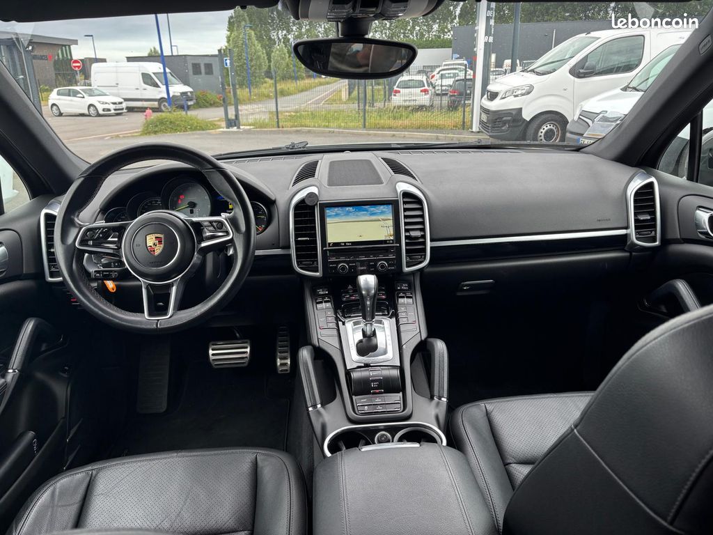 PORSCHE CAYENNE S E-HYBRID 3.0 V6 AWD 333/416 cv Tiptronic A (image 4)