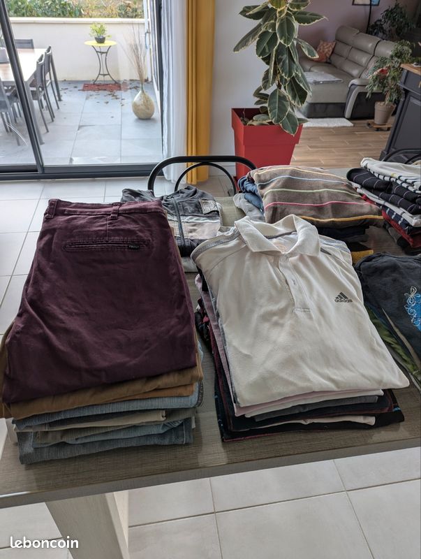 Gros lot de vêtements Vêtements