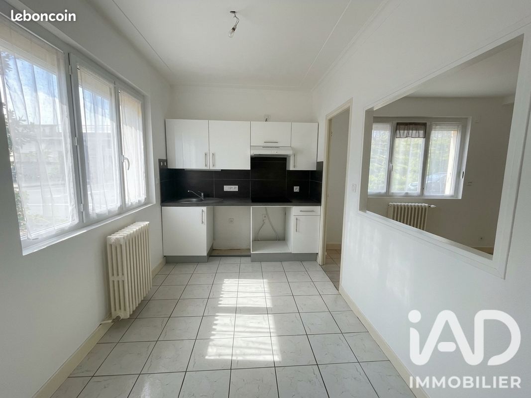 Appartement 2 pièces 56 m² · à Saint-Cyr-sur-Loire · 56 m² · 141 000 €