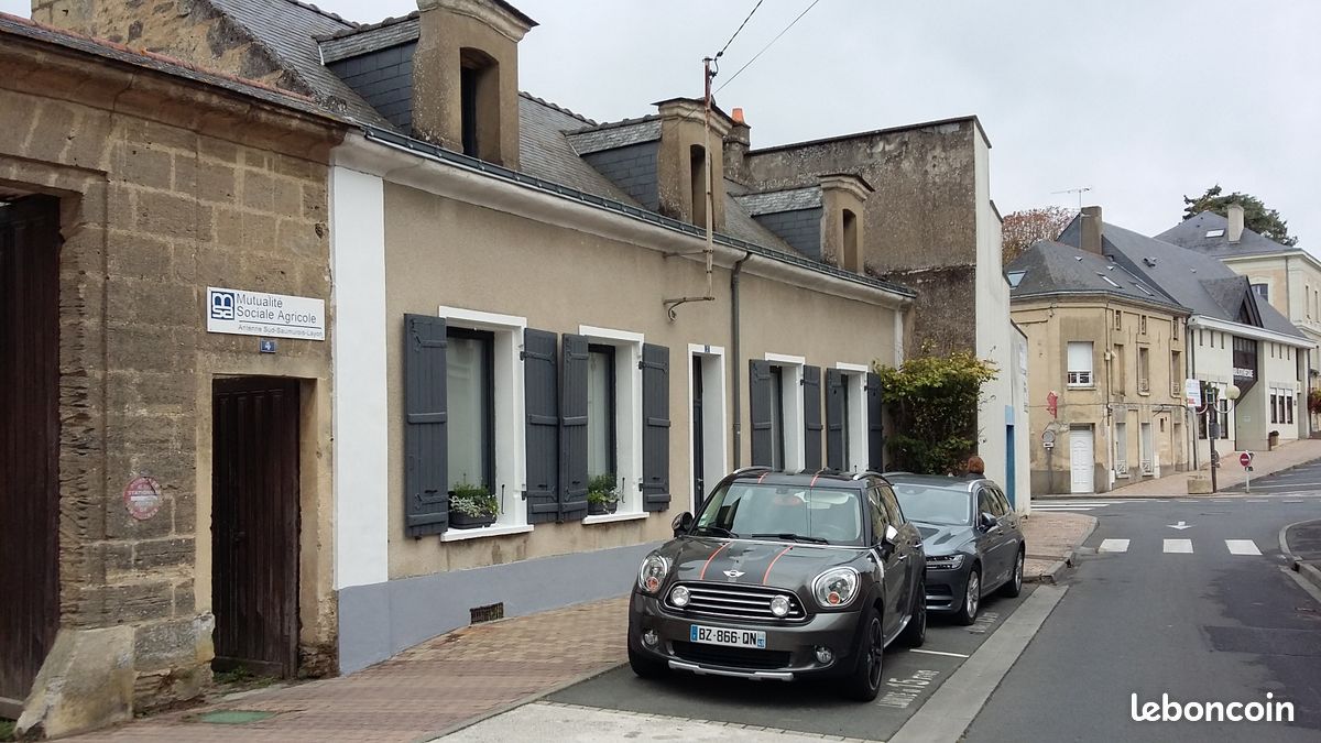 Maison 4 pièces 137 m² · à Doué-en-Anjou · 136,7 m² · 1 200 €/mois