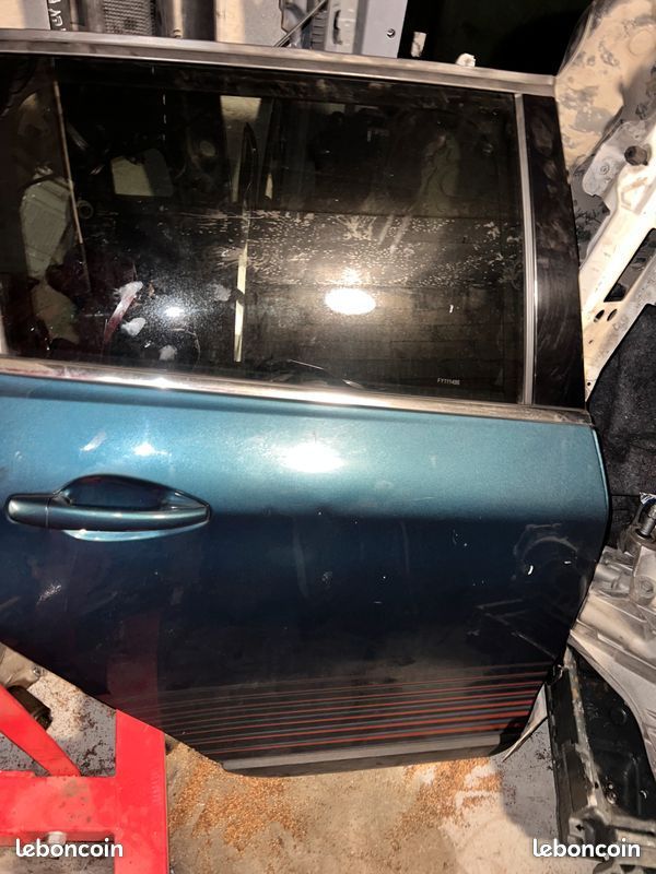 Porte peugeot 2008 (image 1)