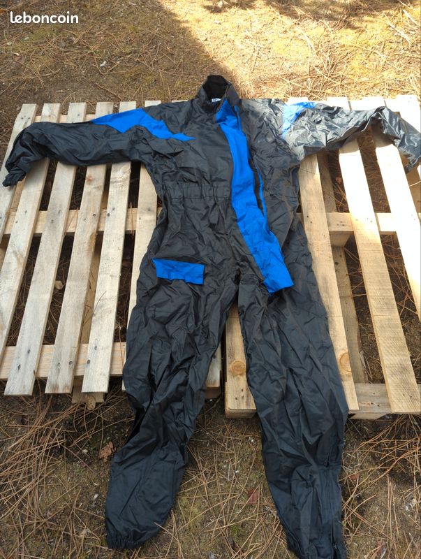 Combinaison pluie moto (image 1)