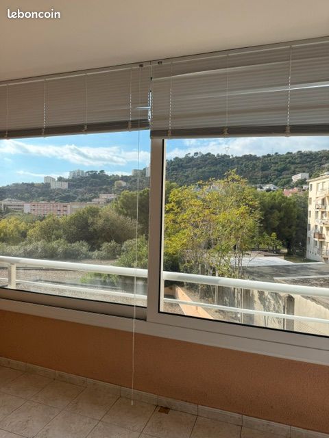 Appartement 3 pièces 75 m² · à Bastia · 75 m² · 950 €/mois