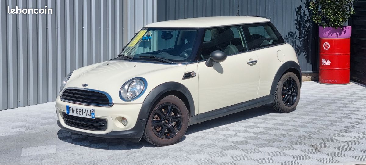 Mini cooper 1.6i 16V 100cv (image 1)