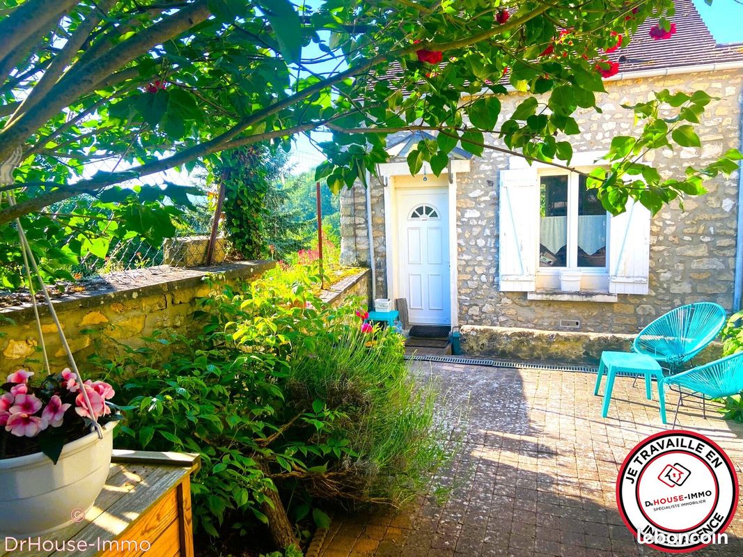 Maison 3 pièces 67 m² · à Aulnay-sur-Mauldre · 67 m² · 258 000 €