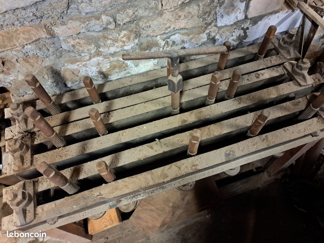 Presse à plaquer manuelle (Ébénisterie) (image 2)