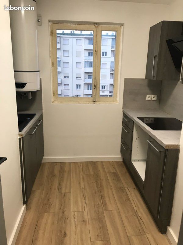Appartement 4 pièces 60 m² · à Toulon · 60 m² · 850 €