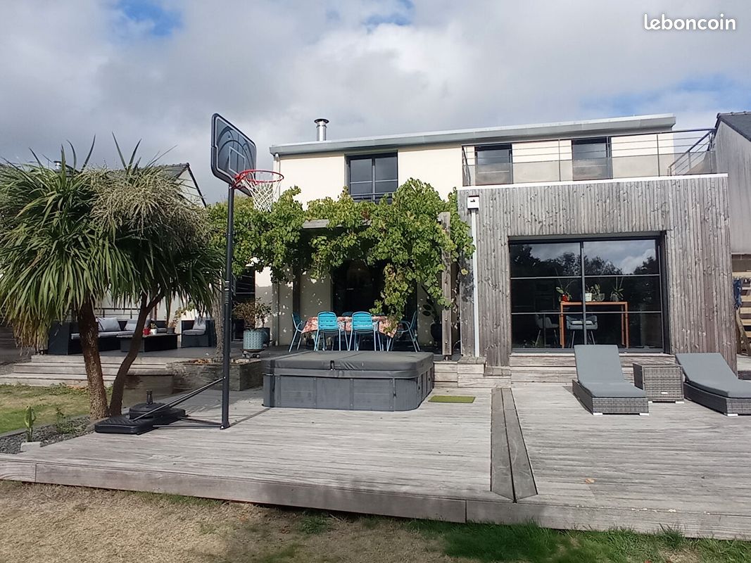 Maison 6 pièces 153 m² · à Pluneret · 153 m² · 668 500 €