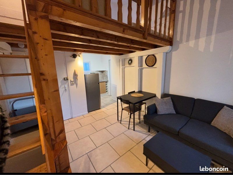 Appartement 2 pièces 23 m² · à Apt · 23 m² · 390 €