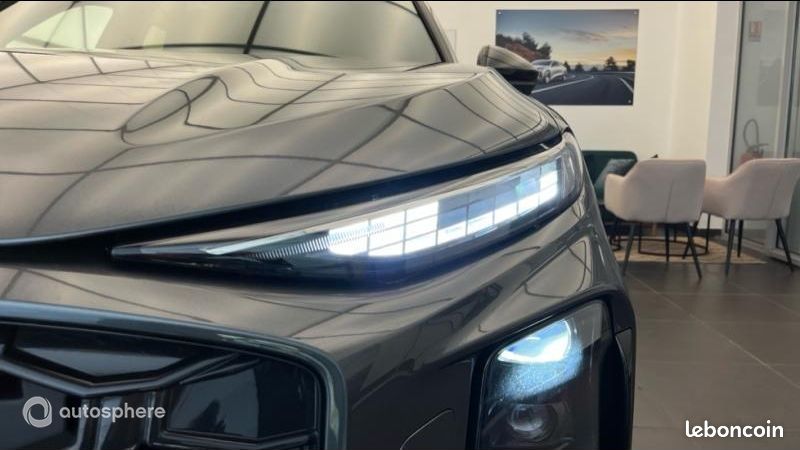 Audi Q3 1.5 e-hybrid 272ch S line S tronic 6 (image 26)