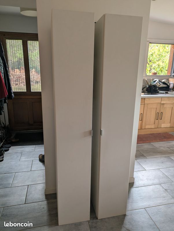 2 meubles IKEA modèle GODMORGON (image 1)