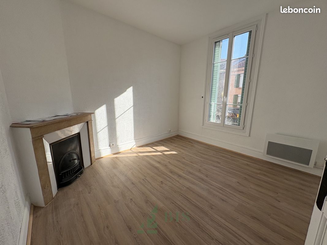 Appartement 2 pièces 44 m² · à Le Coteau · 44 m² · 450 €/mois