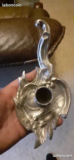 Ancien bougeoir de forme flamme (image 7)