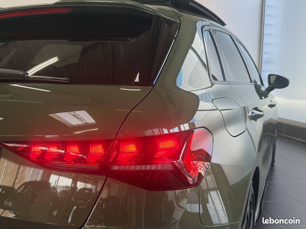 AUDI A3 Sportback TFSI Mild Hybrid 150 S tronic 7 S line (image 26)