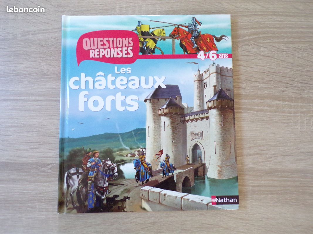 Les châteaux forts" et "La terre (image 3)