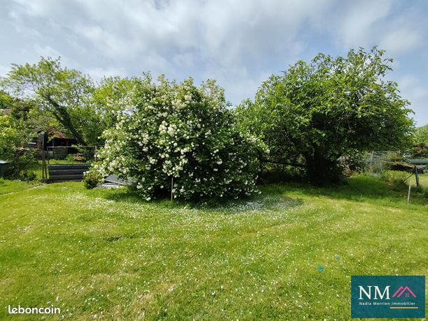 Terrain 721 m² LAHONCE