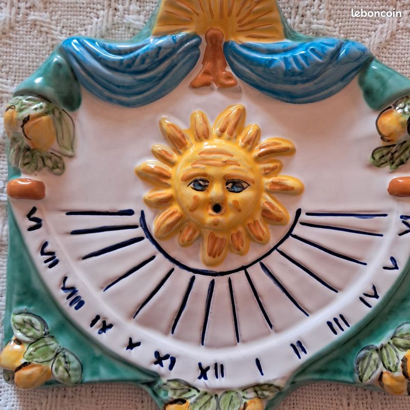 Cadran solaire rare en céramique fait main vintage (image 3)