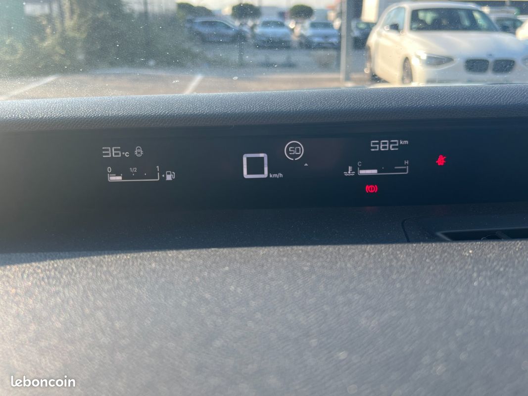 CITROEN C3 100 ch BVM5 YOU (image 30)