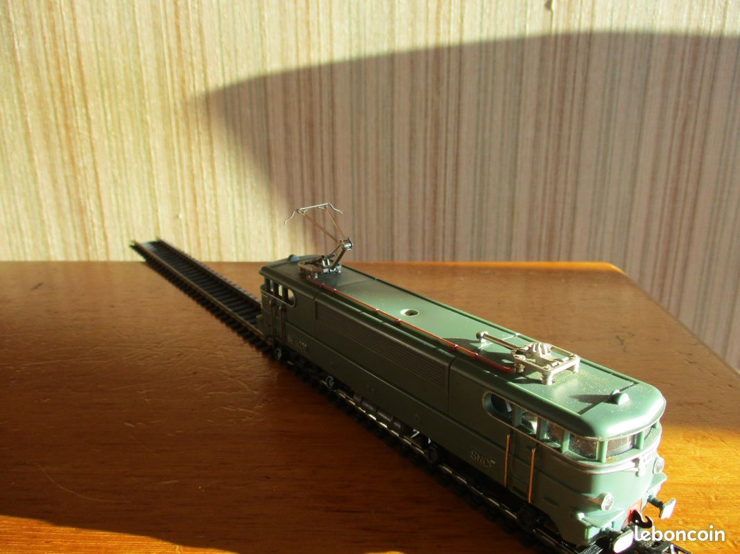HORNBY Ho locomotive BB 16009 SNCF éclairage avant