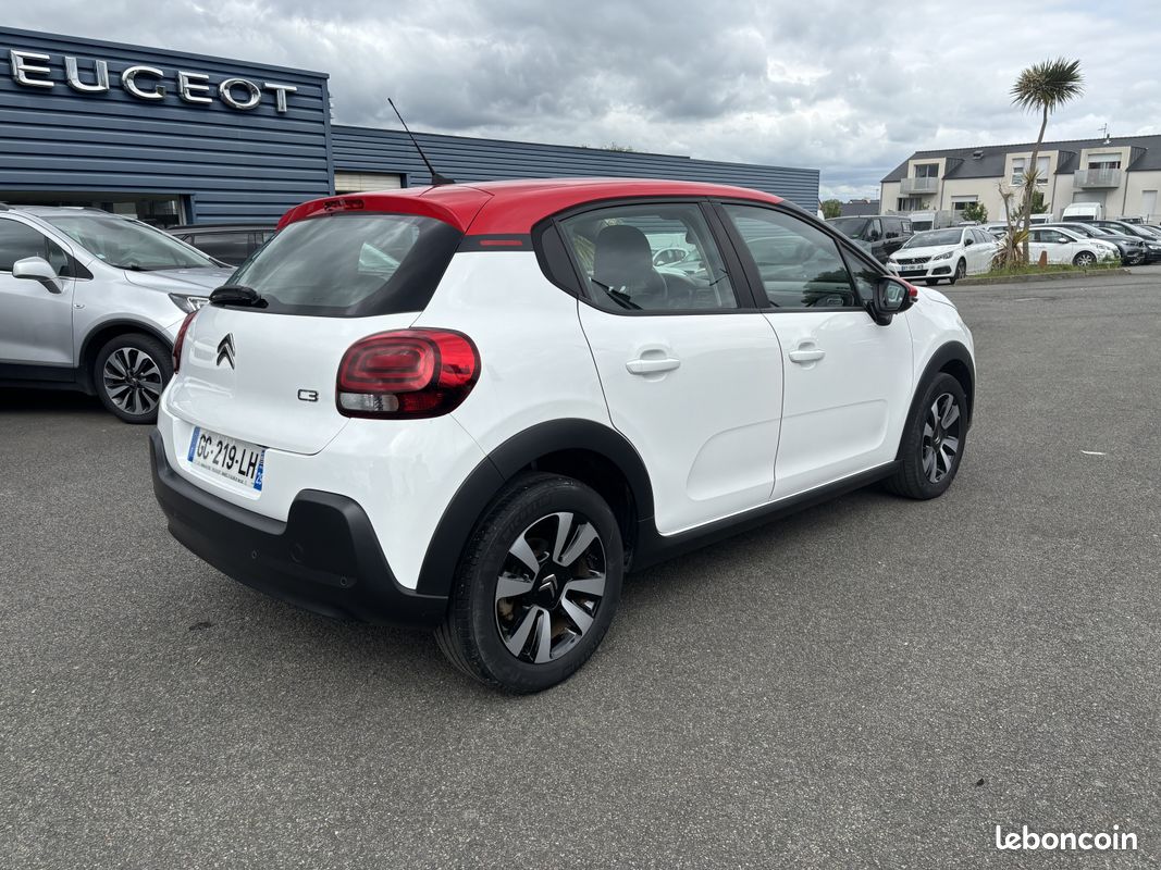 Citroen C3 Shine Business 110 S&S EAT6 (image 2)