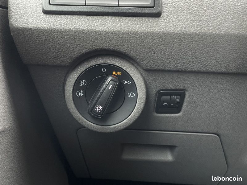 Volkswagen TRANSPORTER FG / PRIX HT 18 316,67 / 2.8T L1H1 2.0 TDI 150CH BUSINESS PLUS (image 28)