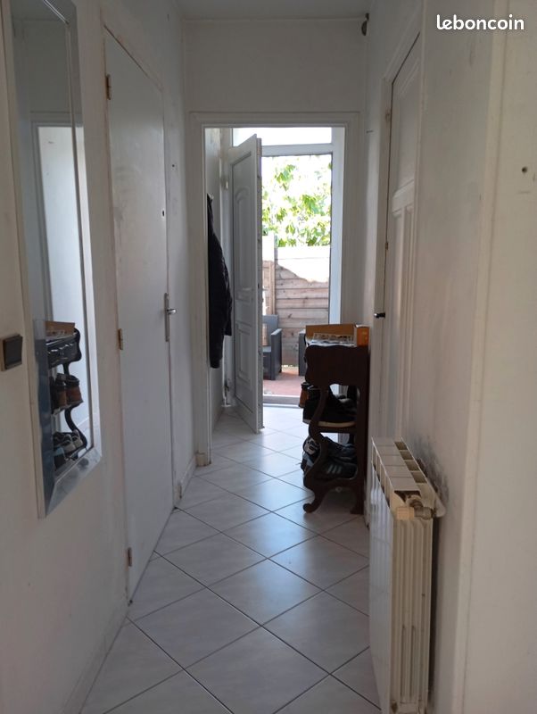 Chambre dans colocation 2 P (image 3)
