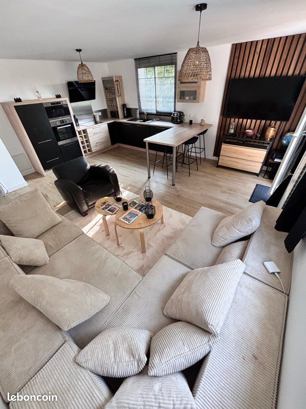 Appartement 2 pièces 50 m² · à Theix-Noyalo · 50 m² · 950 €
