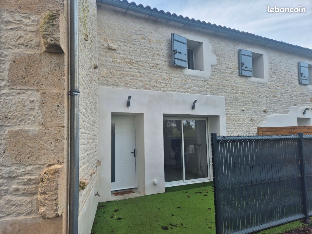 Maison 4 pièces 85 m² · à Aigrefeuille-d'Aunis · 85 m² · 1 000 €