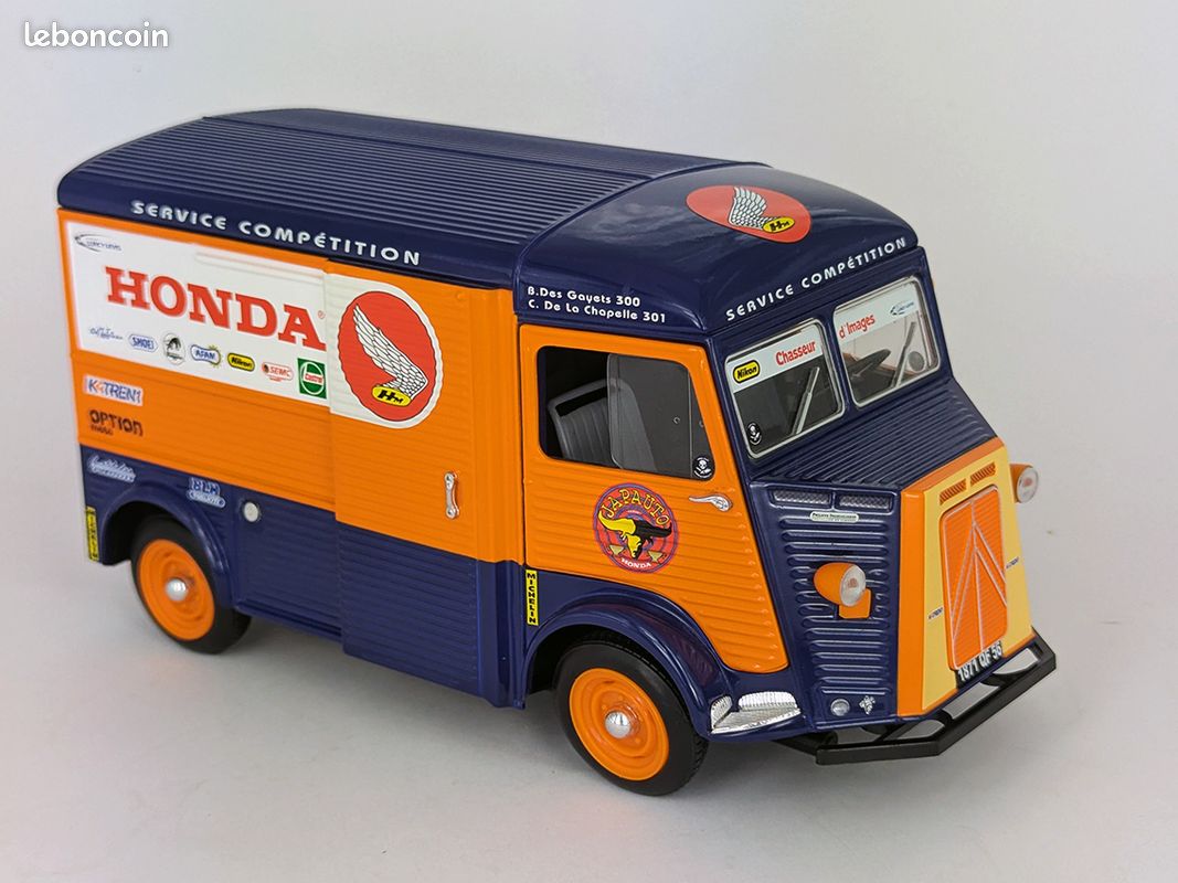 Solido - Schaal 1/18 - Citroën HY 1962 "Michelin", kleur