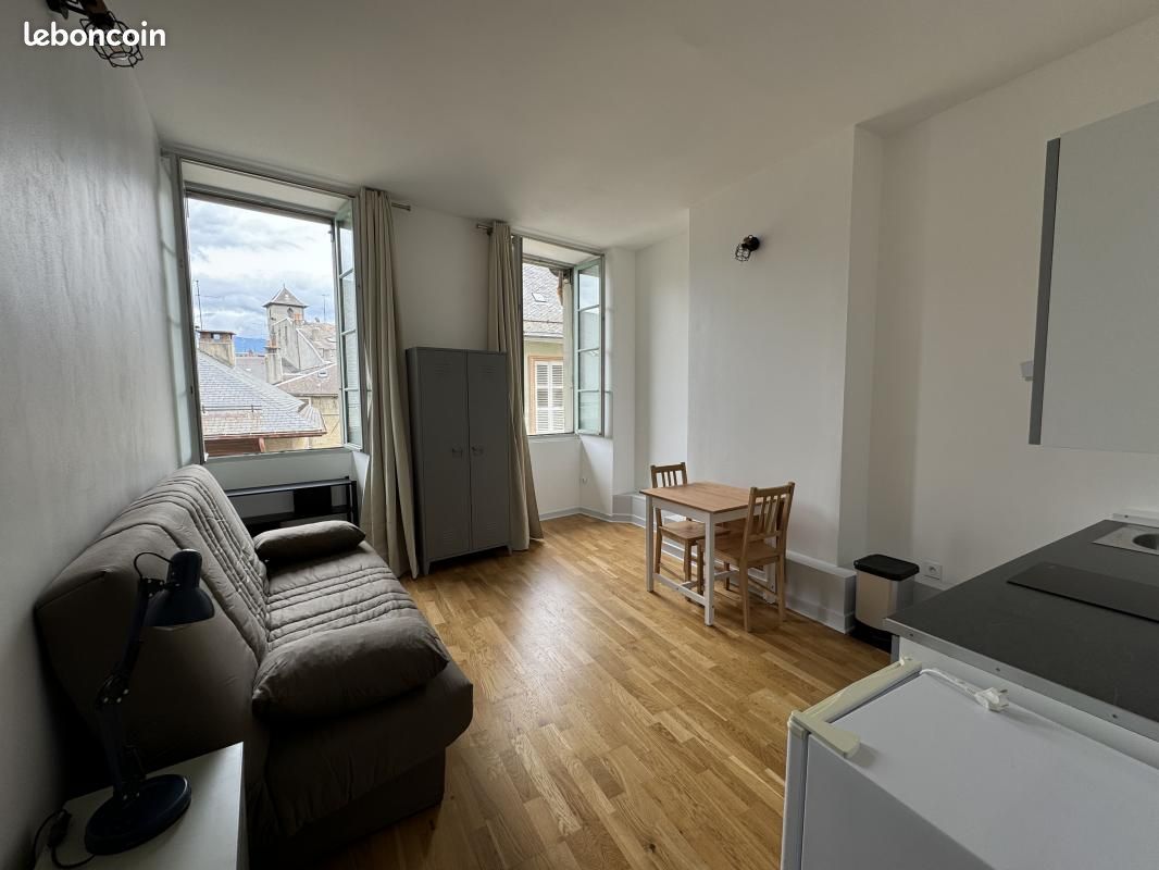 Appartement 1 pièce 24 m² · à Chambéry · 24 m² · 536 €