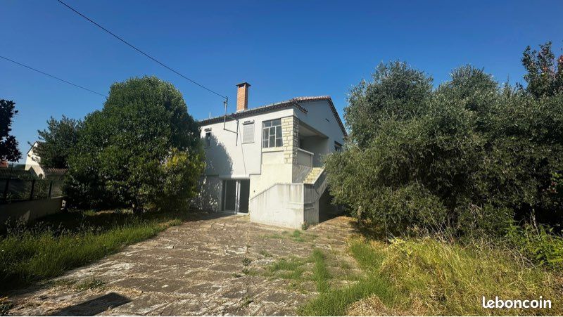 Maison 4 pièces 180 m² · à Alès · 180 m² · 190 000 €