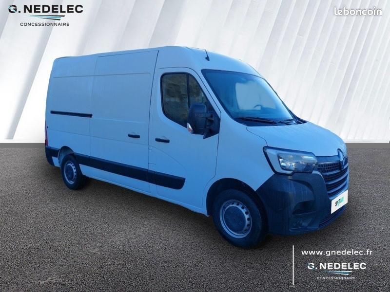 Renault Master Fg F3300 L2H2 2.3 Blue dCi 135ch Confort Euro6 (image 3)