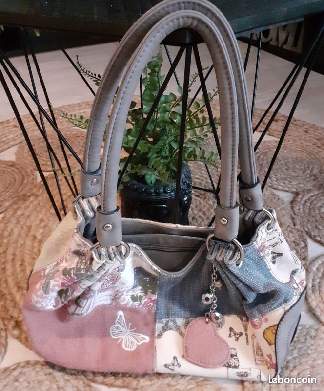 Sac à main- décor Patchwork Paris TB état (image 1)