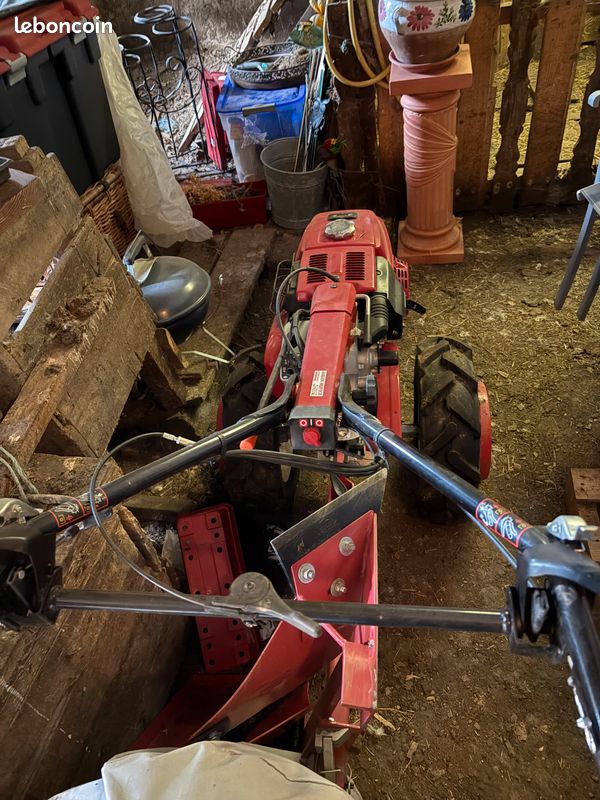 À vendre Motoculteur avec charrue et remorque (image 2)